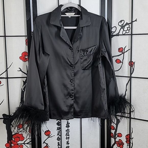 Bon Vivian Dreamer Feather Trim Sleeve Pajama TOP - Picture 1 of 9